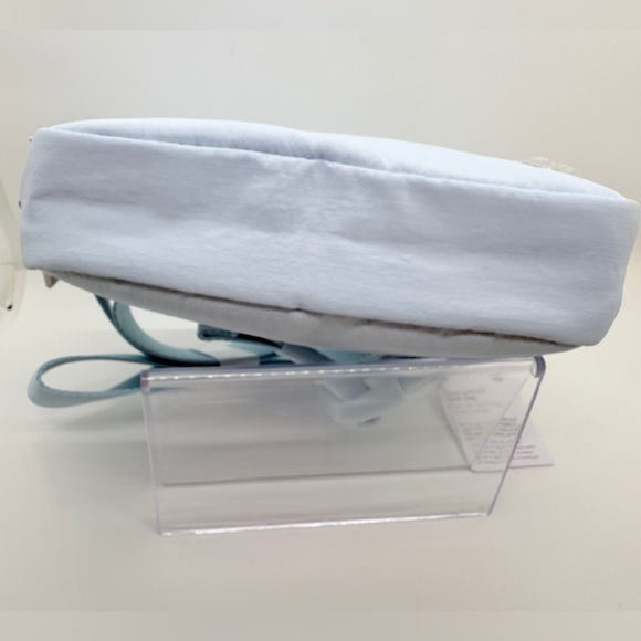 NWT LULULEMON BELT BAG 1L Powder Blue DEAD STOCK COLOR - Picture 9 of 16
